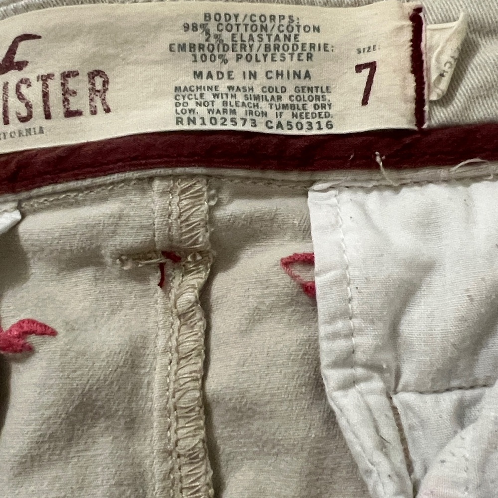 HOLLISTER SHORTS - Picture 3 of 3